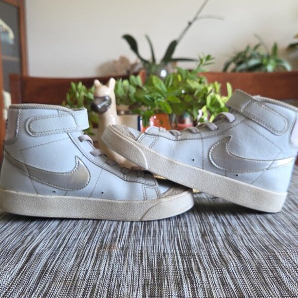 💙Nike Blazers Kids High-Top Sneakers - Picture 4 of 4
